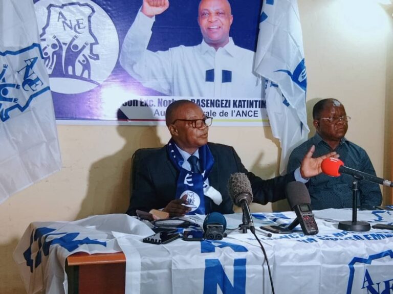 Sud-Kivu : En vacances parlementaires, le sénateur Basengezi Katintima fait le point mi-chemin sur son itinérance