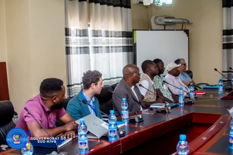Mpox au sud-kivu : Le Gouverneur Jean-Jacques PURUSI SADIKI met en place des mesures de riposte et de prise en charge des patients