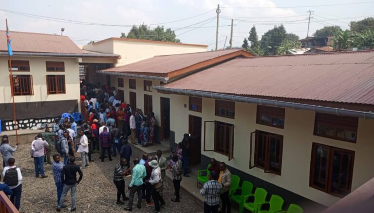 Sud-Kivu : Le gouverneur Jean-Jacques Purusi fixe les frais de scolarité dans les établissements publics et privés agrées