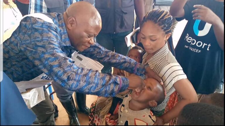 Mwenga : La troisième phase de la campagne de vaccination contre la poliomyélite officiellement lancée à Kamituga