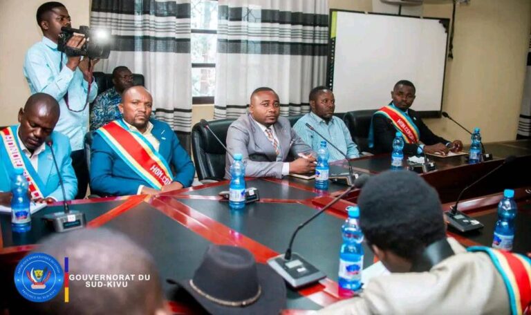 Bukavu : Le collectif des conseillers communaux annonce une marche pacifique pour exiger les scrutins des bourgmestres et de leurs adjoints